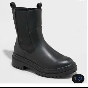 Chunky Combat Chelsea boot
